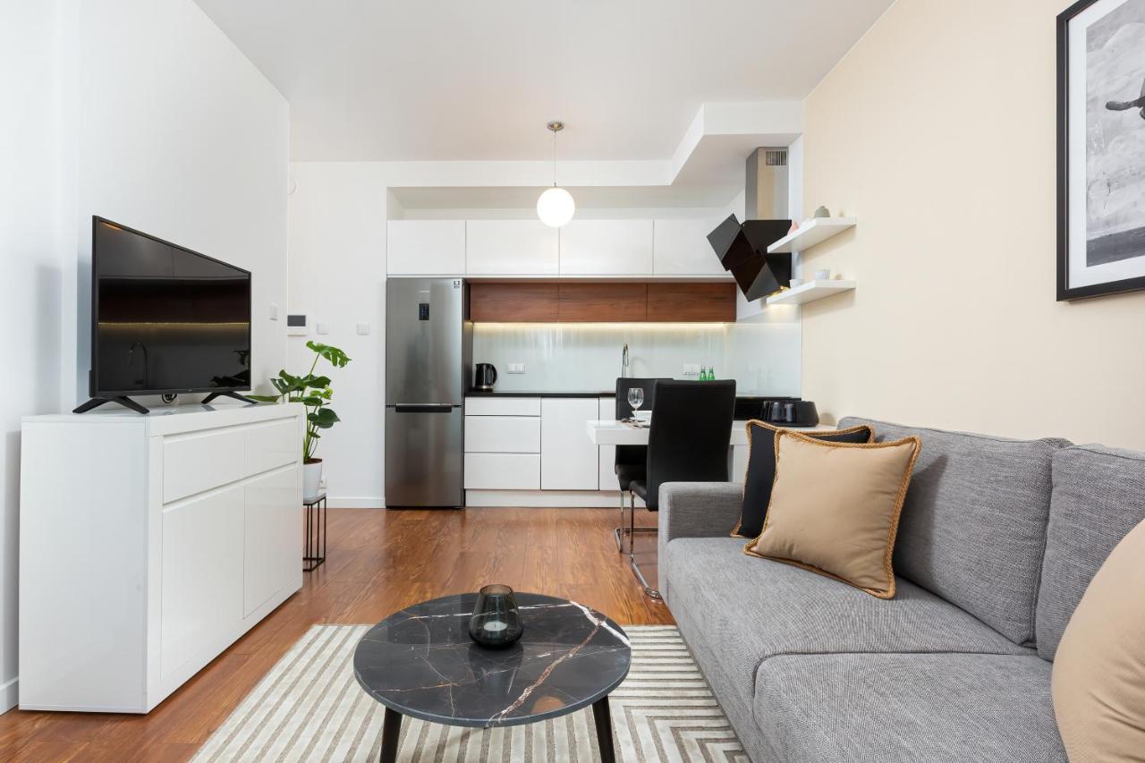 Royal City Center Mennica Residence By Noclegi Renters วอร์ซอ ภายนอก รูปภาพ