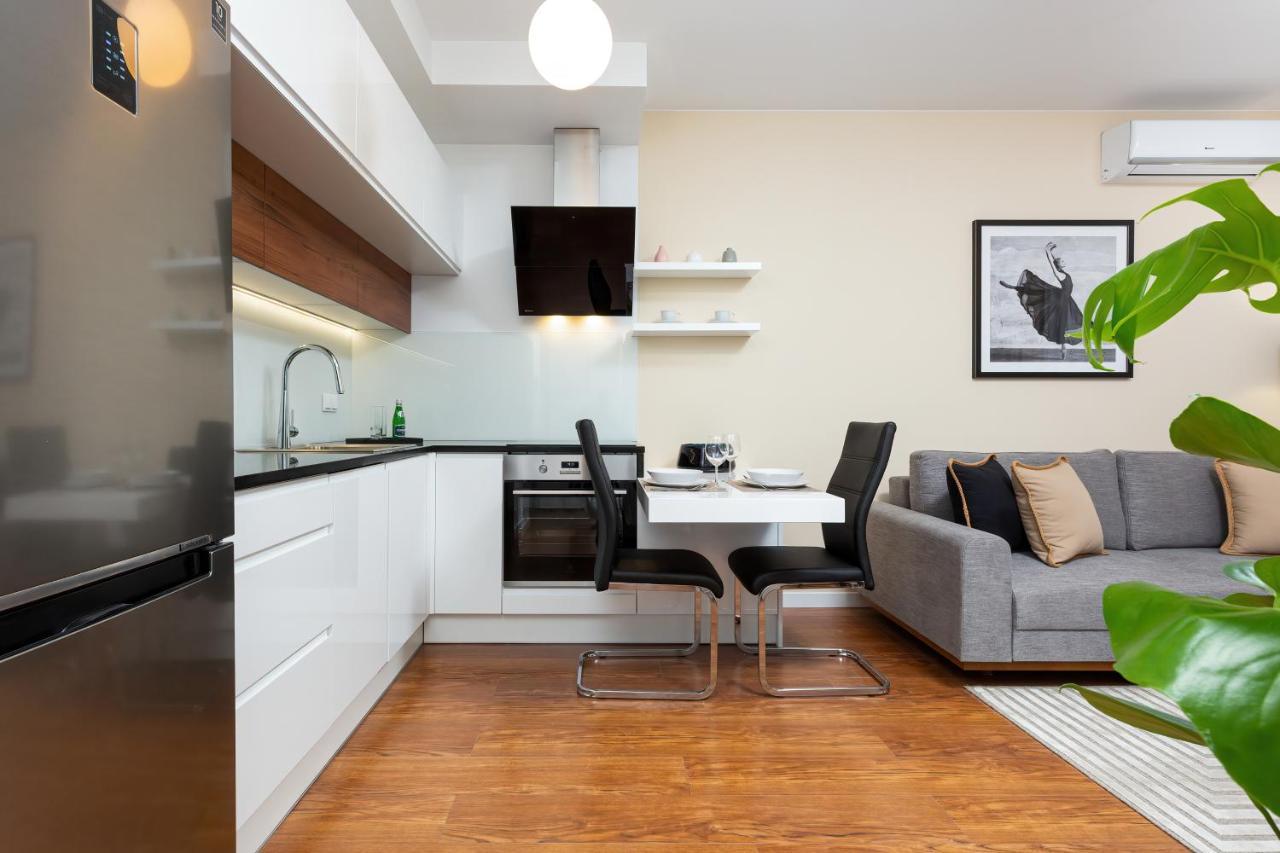 Royal City Center Mennica Residence By Noclegi Renters วอร์ซอ ภายนอก รูปภาพ