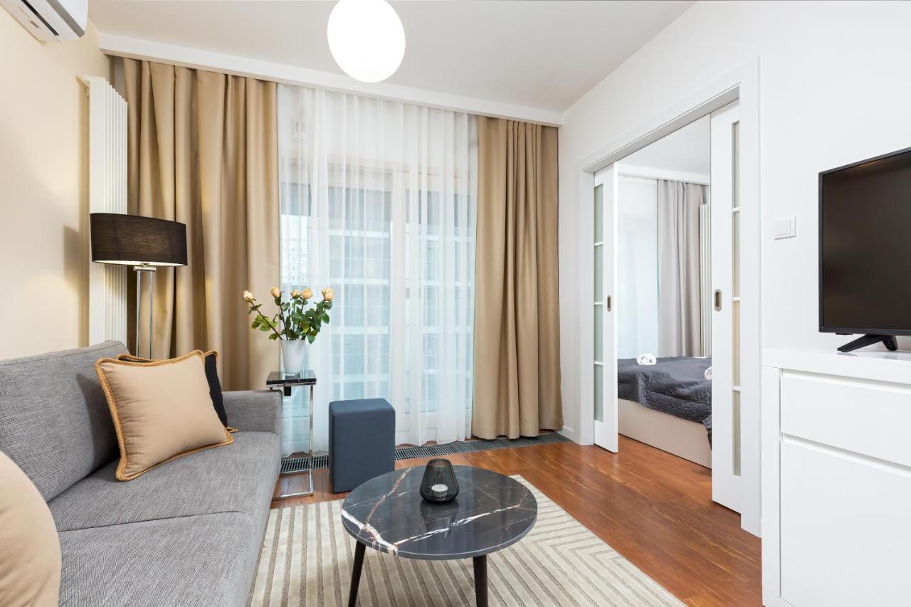 Royal City Center Mennica Residence By Noclegi Renters วอร์ซอ ภายนอก รูปภาพ